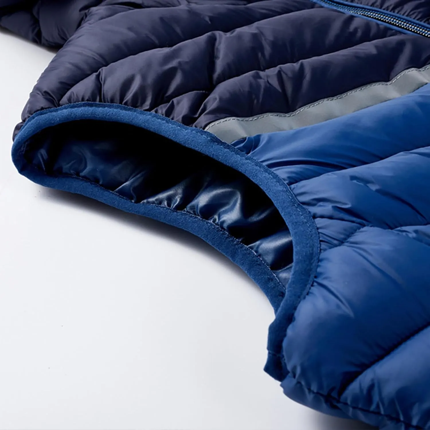 Waistcoat for Men's Fall Winter Warm Cotton Padded Sleeveless Snow Jackets Trendy Color Block Plus Size Vest Coat